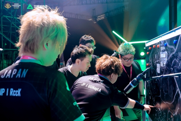 尽管安切洛 尽管安切洛