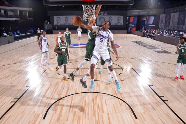 输球就出局！国足已38年不输印尼 伊万：我们有10名前锋