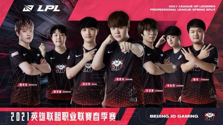 潘展乐担任 潘展乐担任